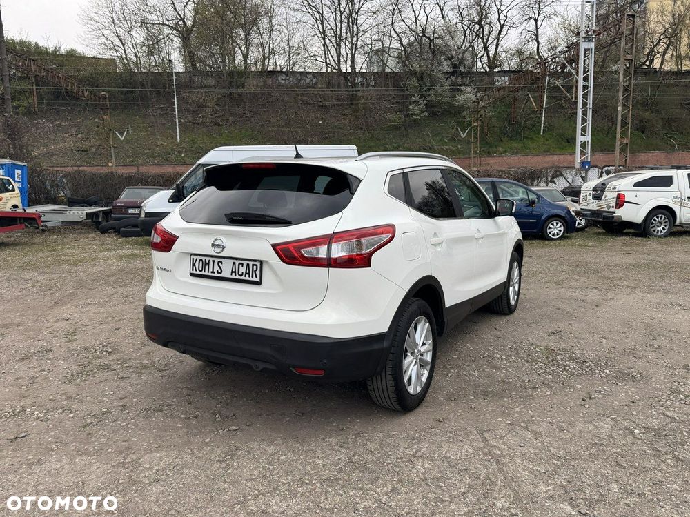 Nissan Qashqai 1.2 DIG-T Xtronic TEKNA - 3