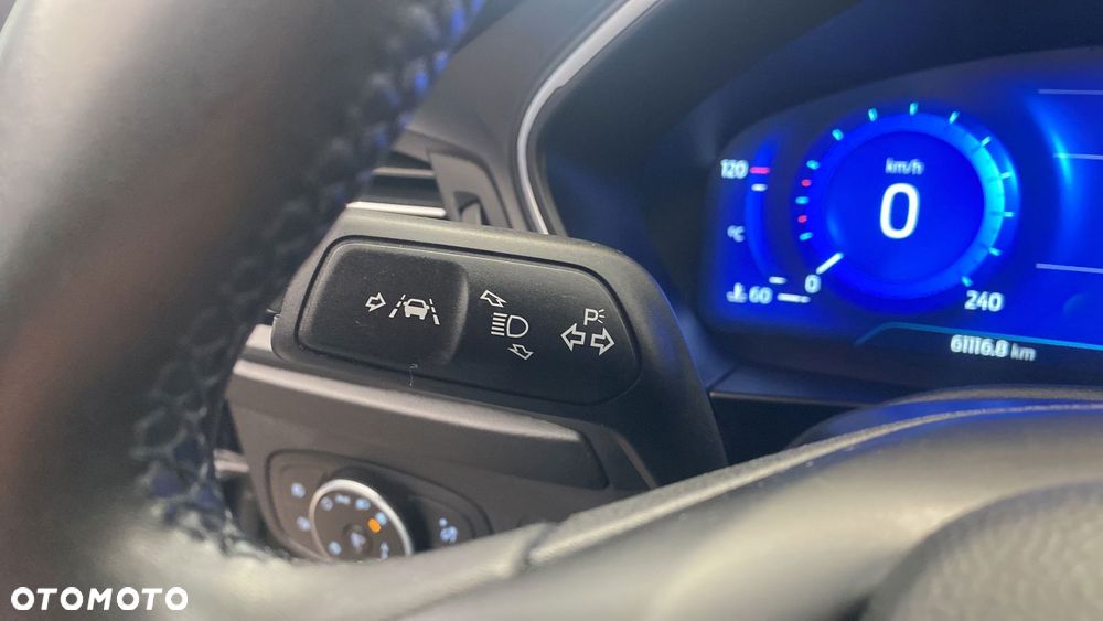 Ford Focus 1.5 EcoBlue Titanium X - 24