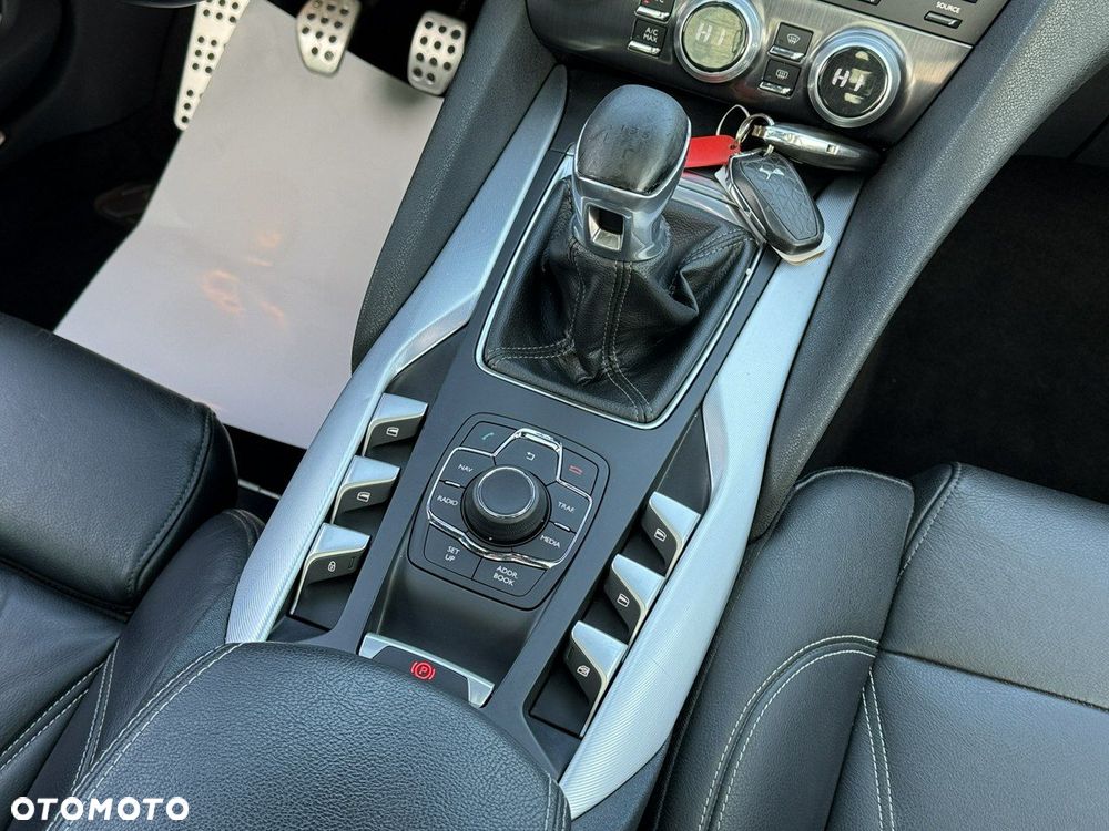 Citroën DS5 THP 200 SportChic - 33