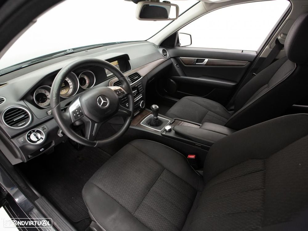 Mercedes-Benz C 180 - 6