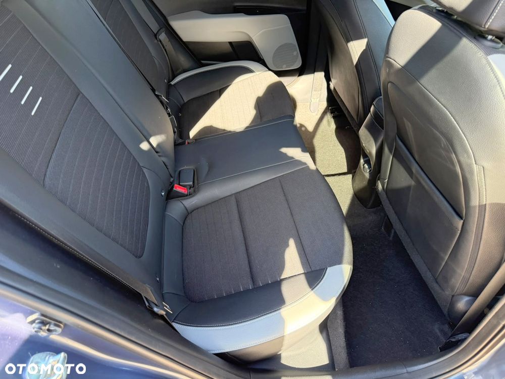Kia Stonic - 14