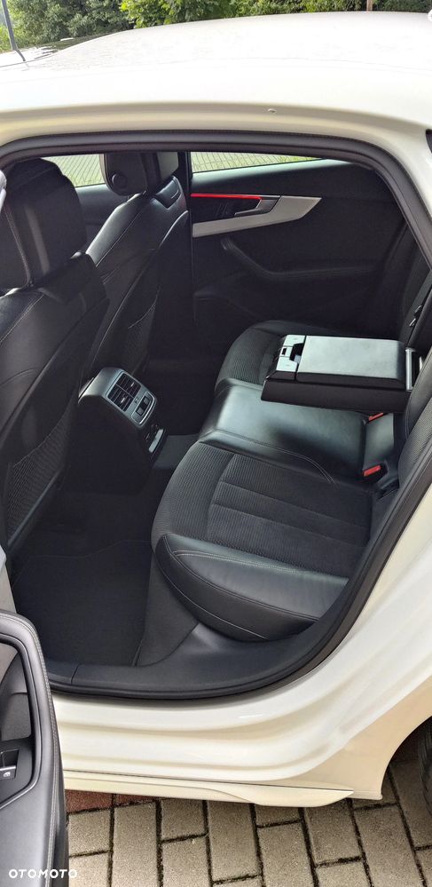 Audi A4 Limousine 2.0 TFSI quattro S tronic sport - 23