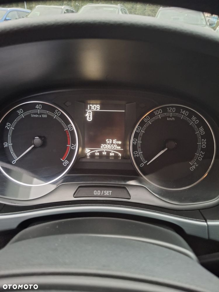 Skoda Fabia 1.0 TSI Ambition - 19