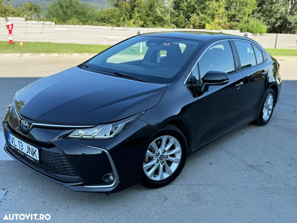 Toyota Corolla 1.8 HEV Business - 1