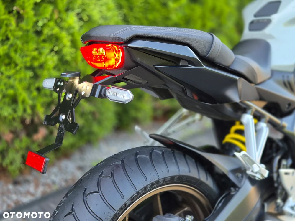 Honda CB - 17