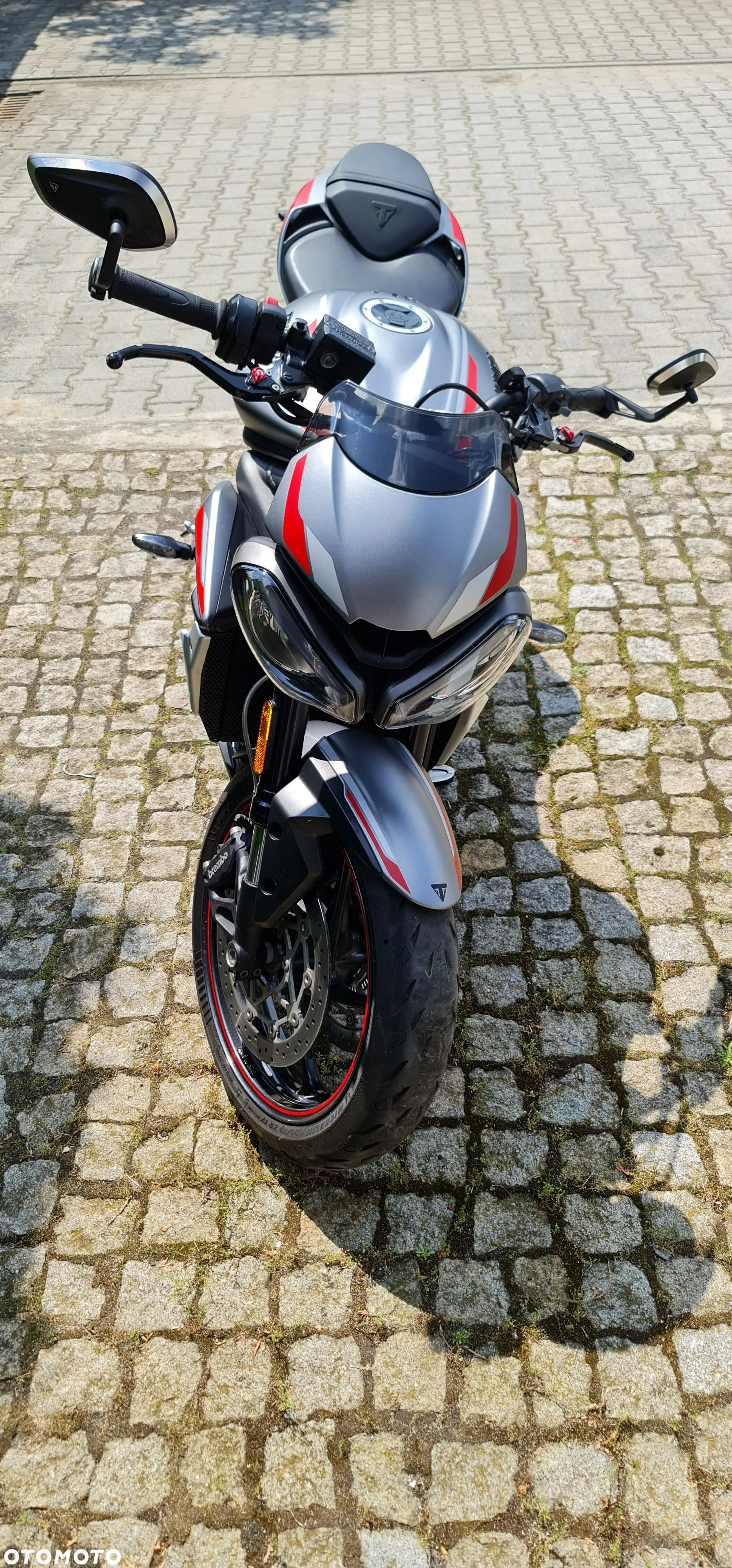 Triumph Street Triple - 5