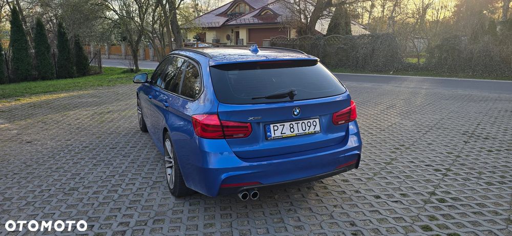 BMW Seria 3 320d xDrive - 13