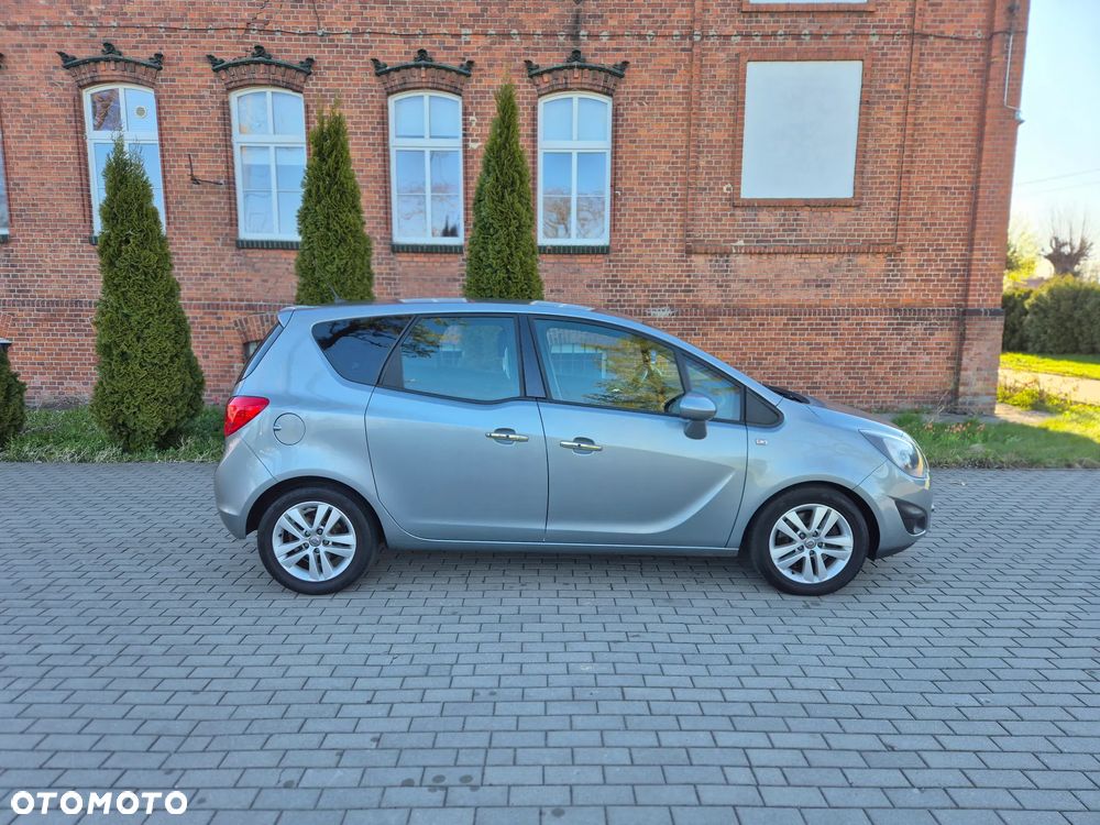 Opel Meriva 1.7 CDTI 150 Jahre - 25