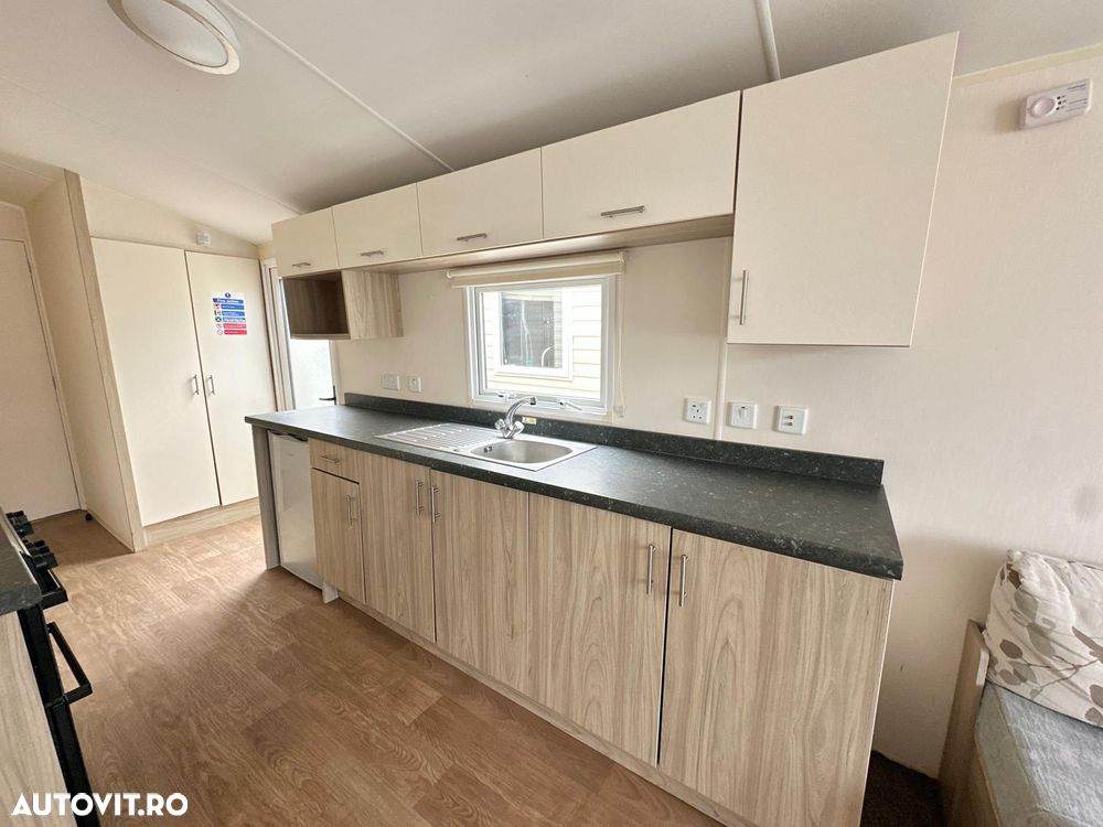 Alta Casă mobilă Willerby Salsa nr. 135 | Tâmplărie PVC | 11 x 3.7 m | 2 dormitoare și 2 băi - 4