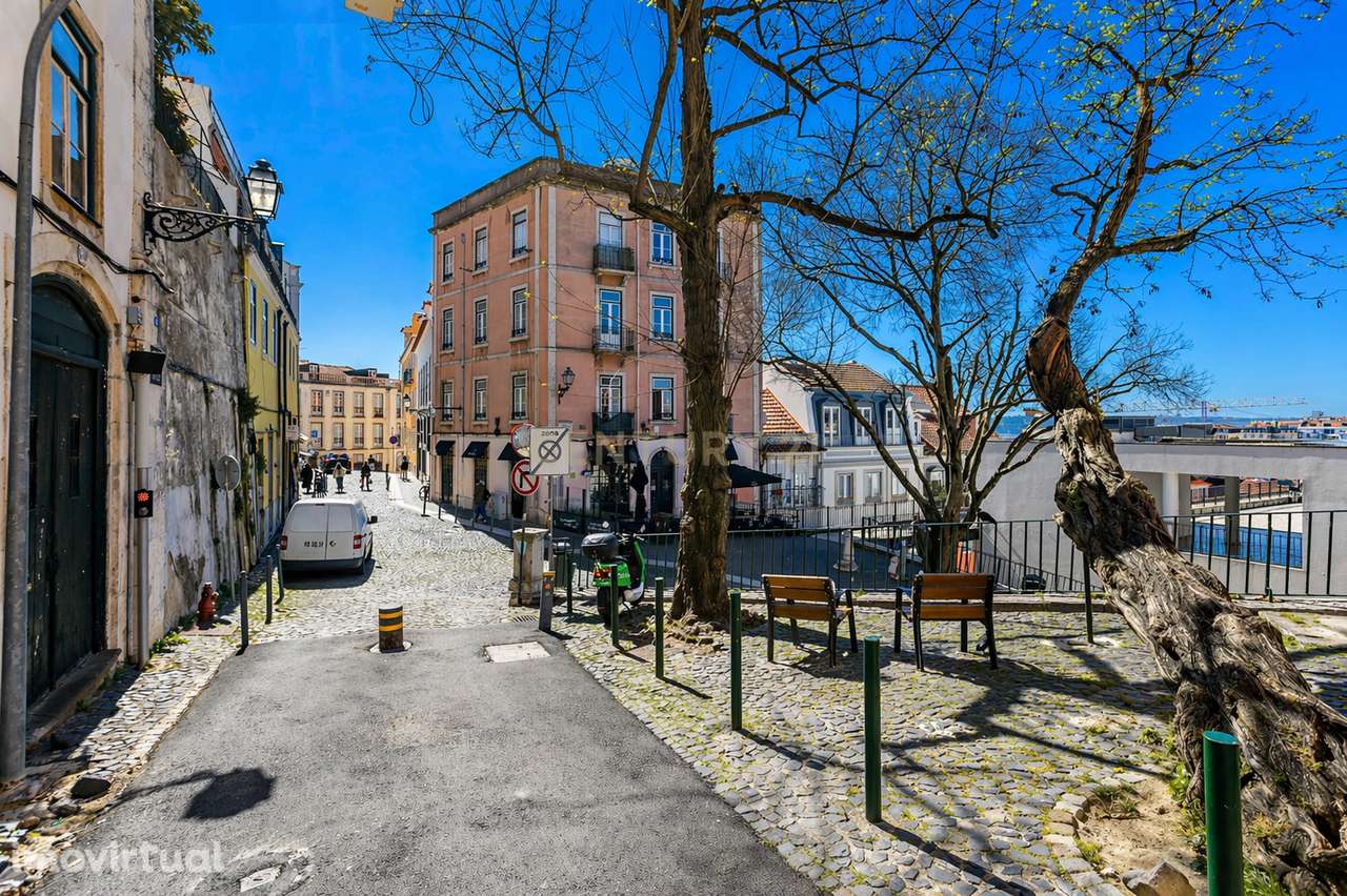 T3 | 170 m² | Costa do Castelo | Vista Tejo | Garagem| Elevador - Grande imagem: 2/60