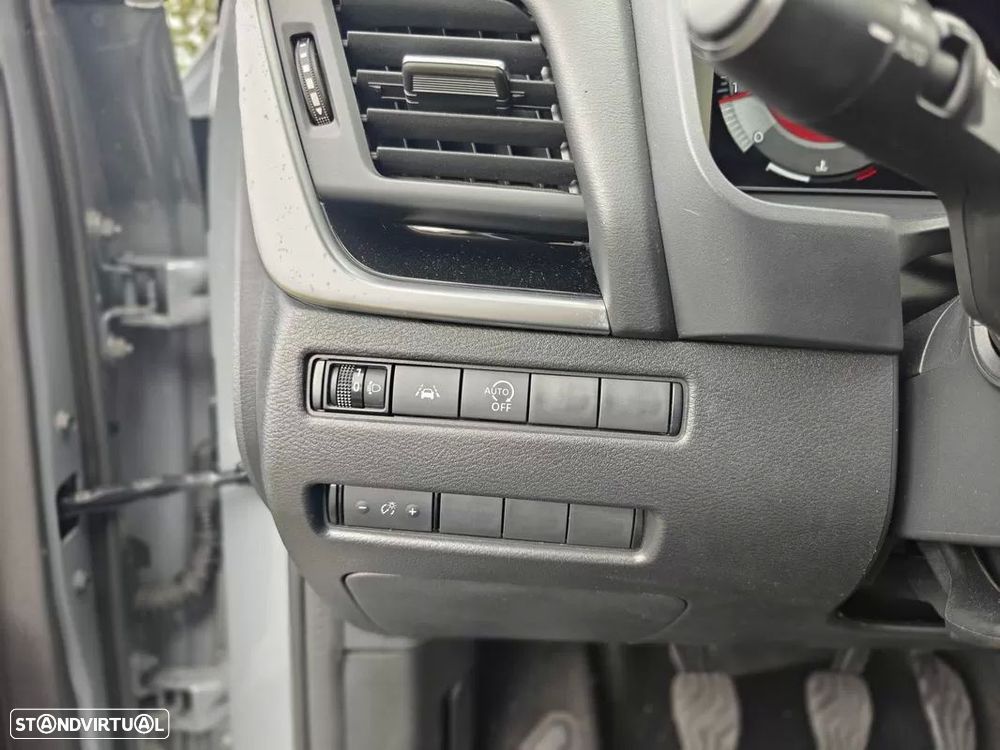 Nissan Qashqai 1.3 DIG-T N-Connecta LED - 28