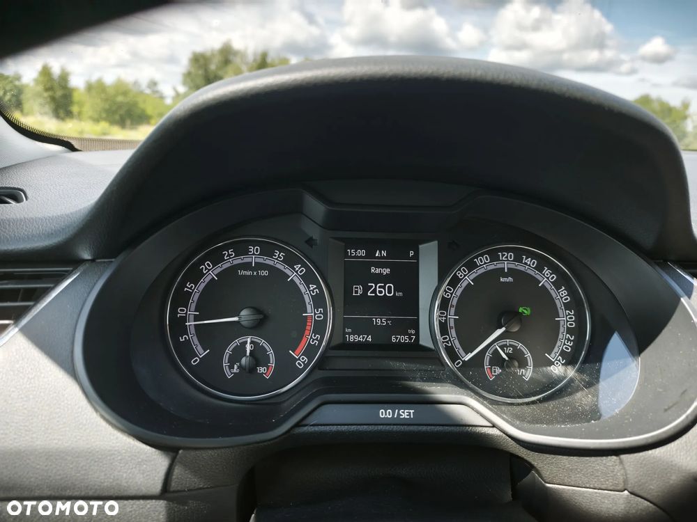 Skoda Octavia 1.6 TDI Ambition DSG - 10