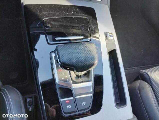 Audi Q5 50 TFSI e Quattro S Line S tronic - 9