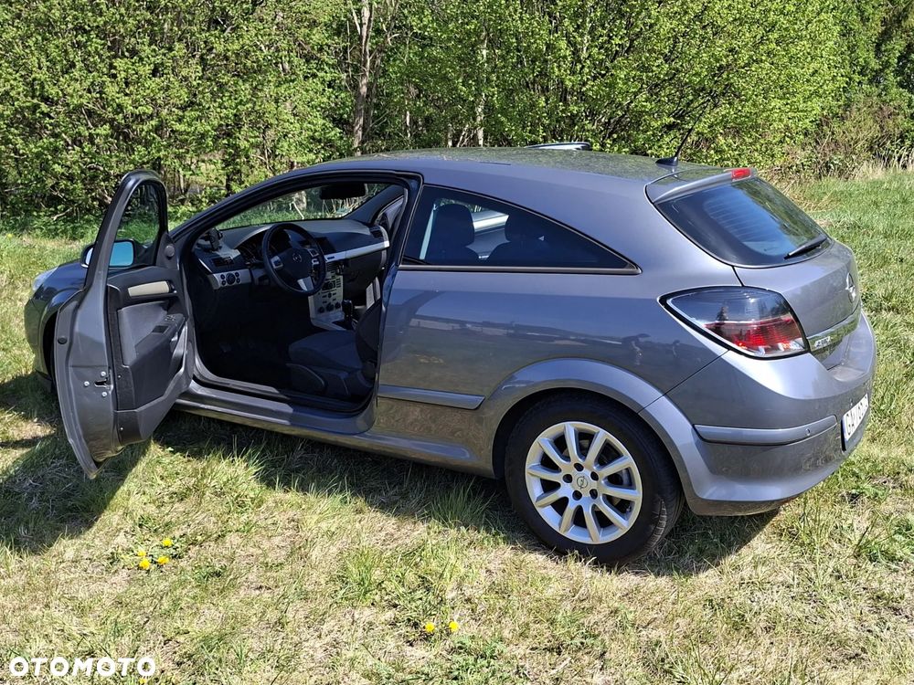 Opel Astra 1.6 Easytronic Cosmo - 22