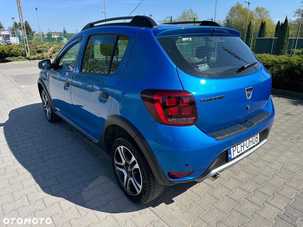 Dacia Sandero Stepway Blue dCi 95 Prestige - 10