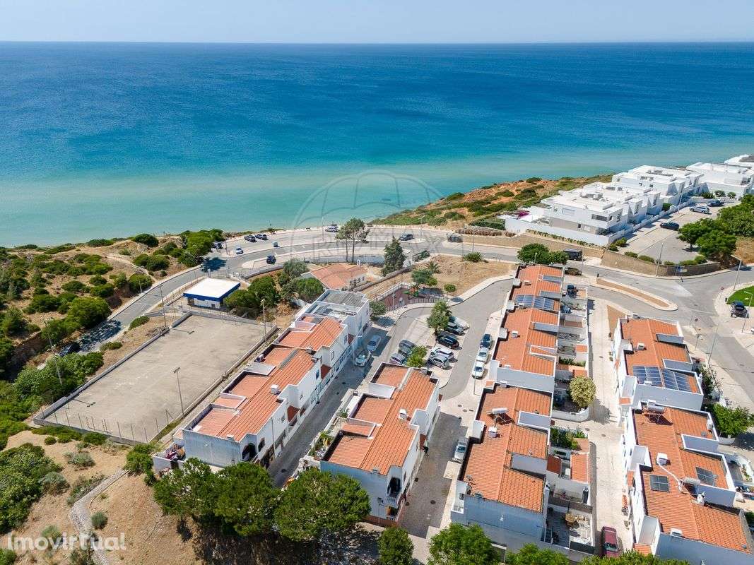 Moradia T2 para venda - Grande imagem: 3/28