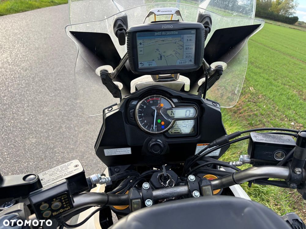 Suzuki V-STROM - 13