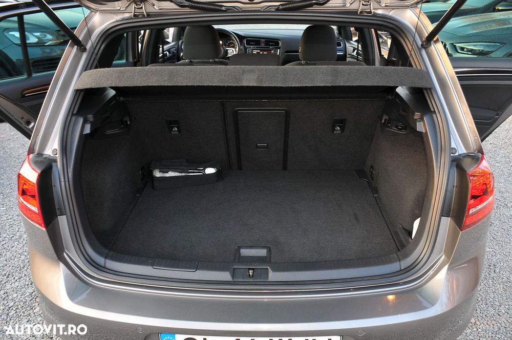 Volkswagen Golf GTD (BlueMotion Technology) DSG - 24