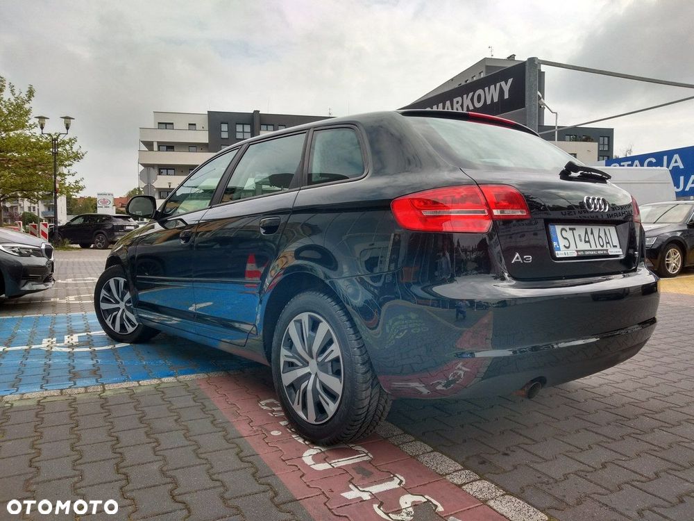 Audi A3 Sportback - 5
