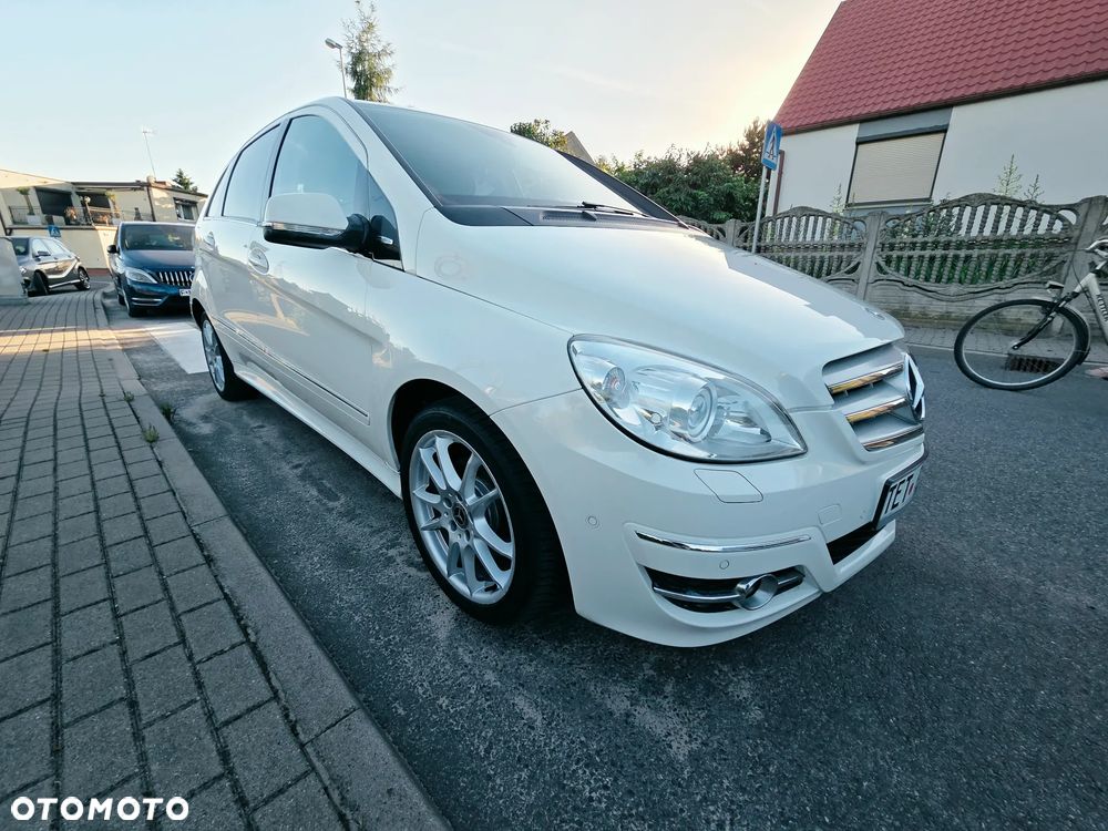 Mercedes-Benz Klasa B - 37