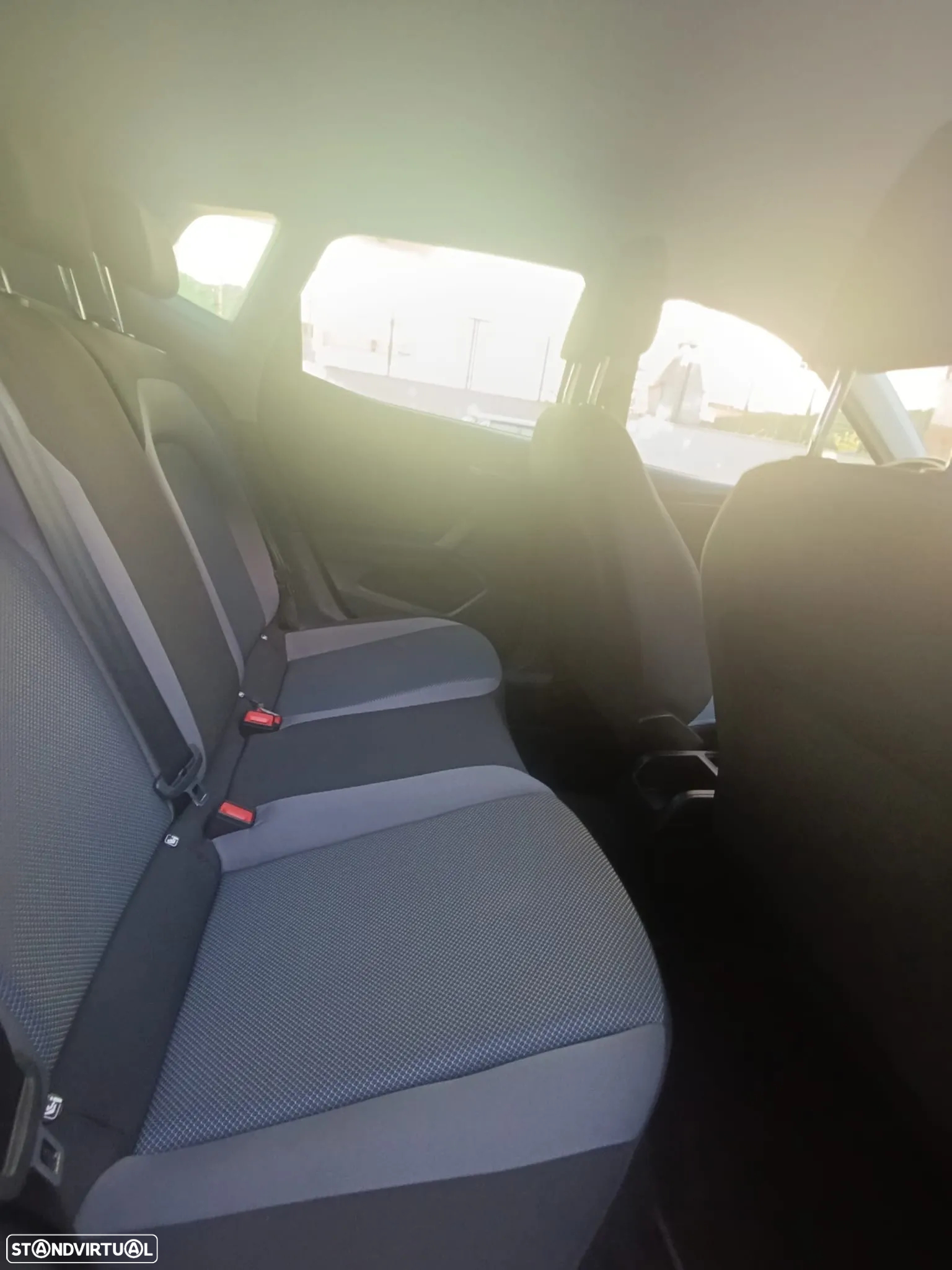 SEAT Arona 1.0 TSI Xcellence - 22