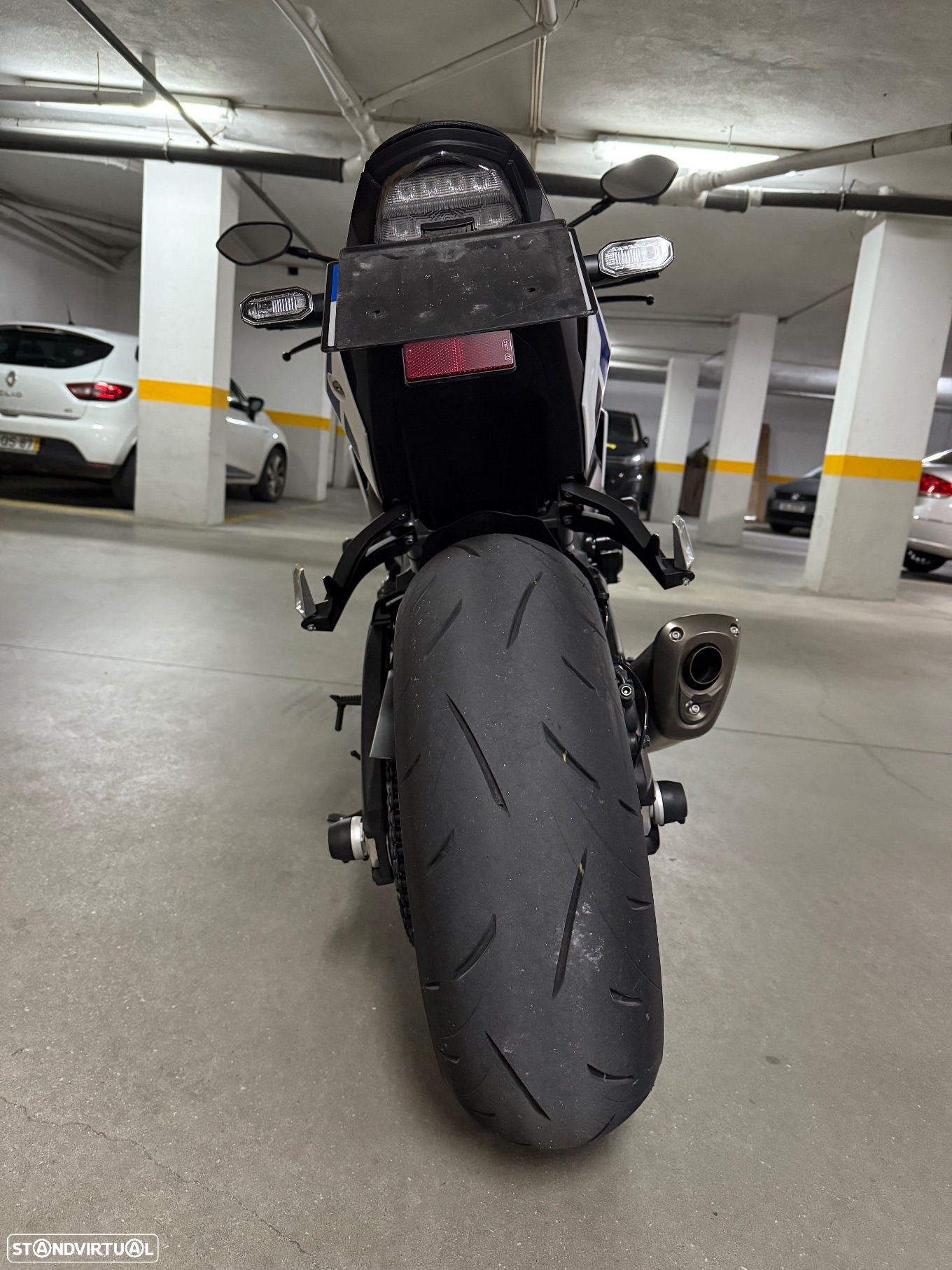 Suzuki GSX - 3
