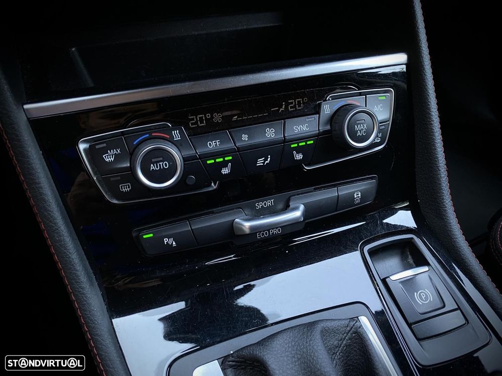 BMW 218 Active Tourer i Line Sport Auto - 28