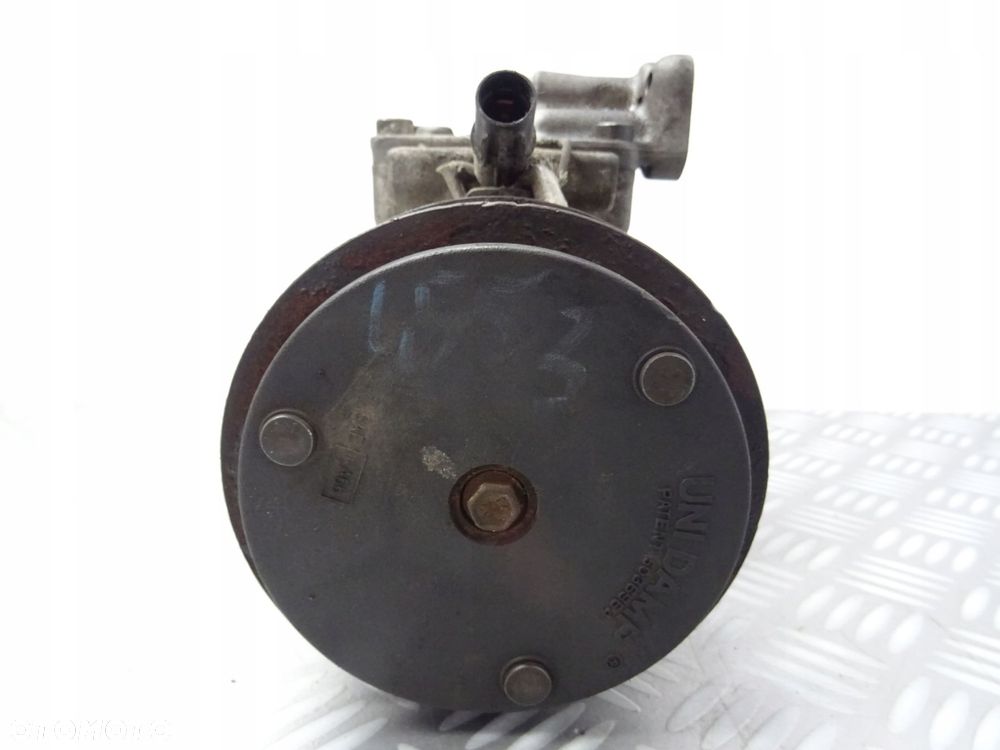 Sprężarka klimatyzacji Kia Carnival I 1998-2005 9C052-0050 ORYGINAŁ - 5