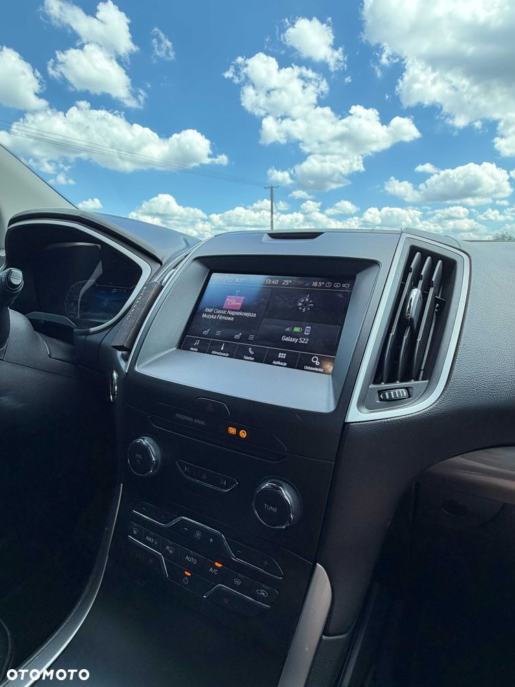 Ford Edge - 5