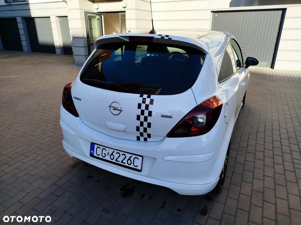 Opel Corsa 1.4 16V Sport - 8