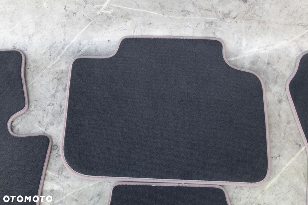 DYWANIKI WELUROWE BMW X2 F39 9484261 NOWE - 5