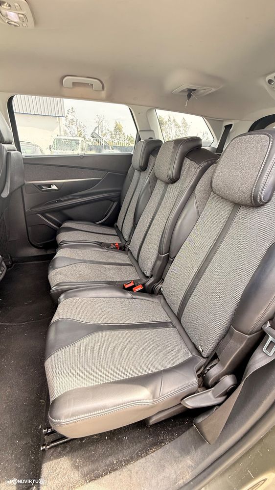 Peugeot 5008 BlueHDI 120 EAT6 Stop & Start Allure - 17