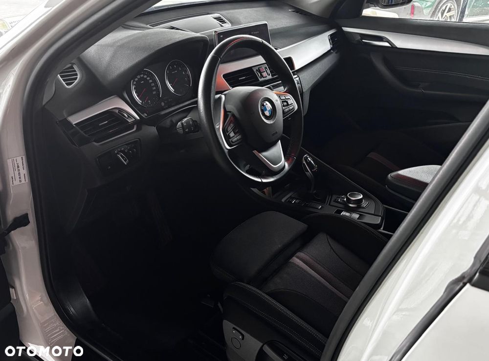 BMW X1 sDrive18i - 14