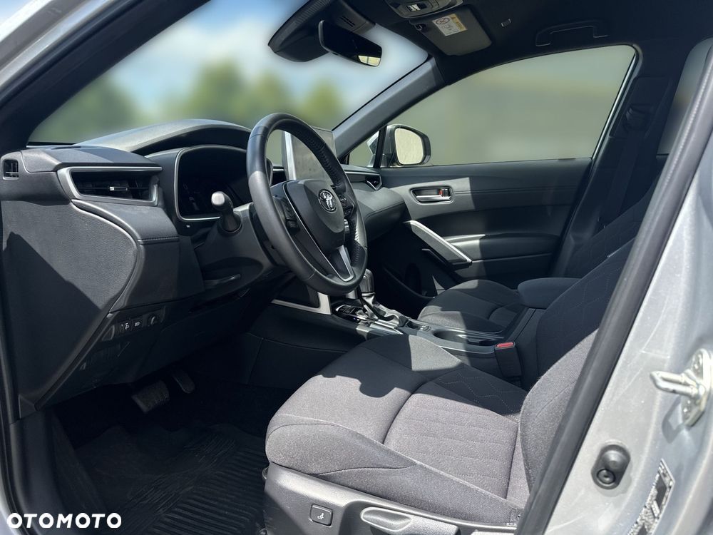 Toyota Corolla Cross 2.0 Hybrid Comfort - 14