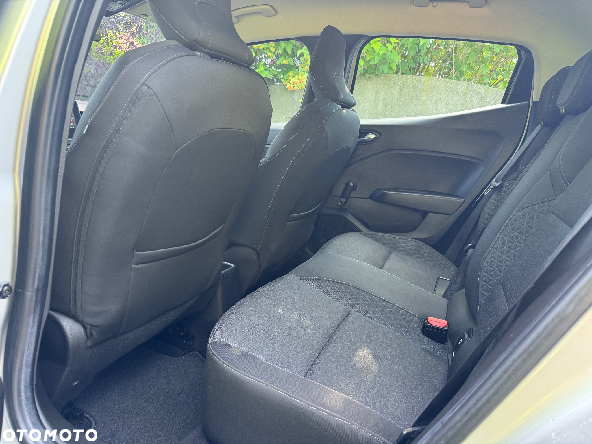 Renault Clio TCe 100 INTENS - 7