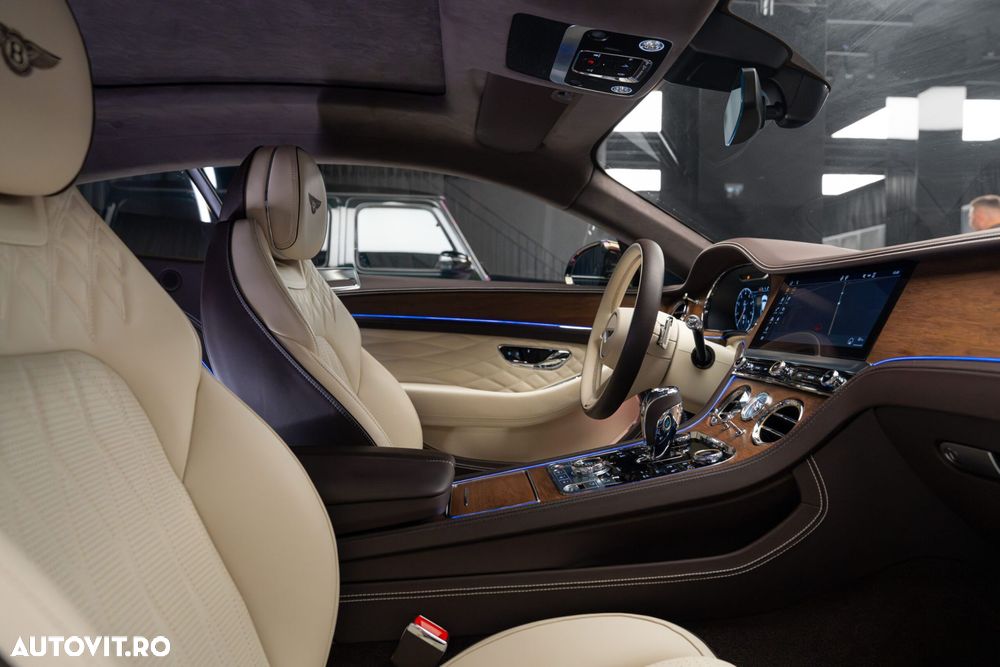 Bentley Continental V8 Azure - 33
