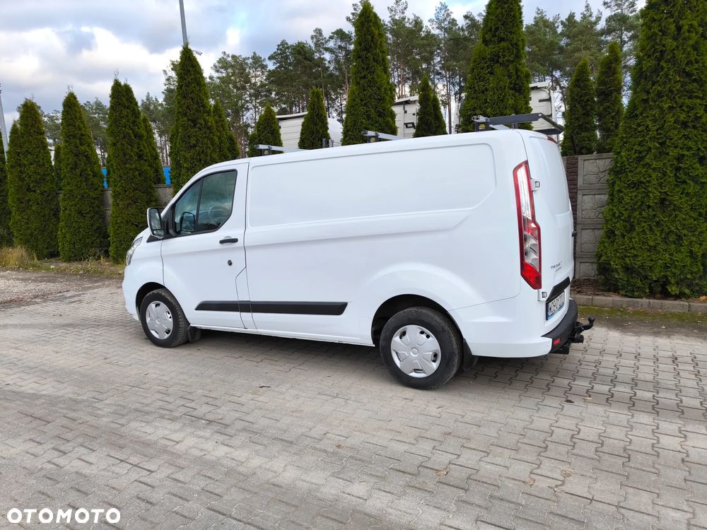 Ford TRANSIT CUSTOM - 6
