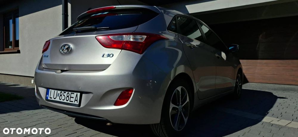 Hyundai i30 1.6 GDI BlueDrive Comfort - 2