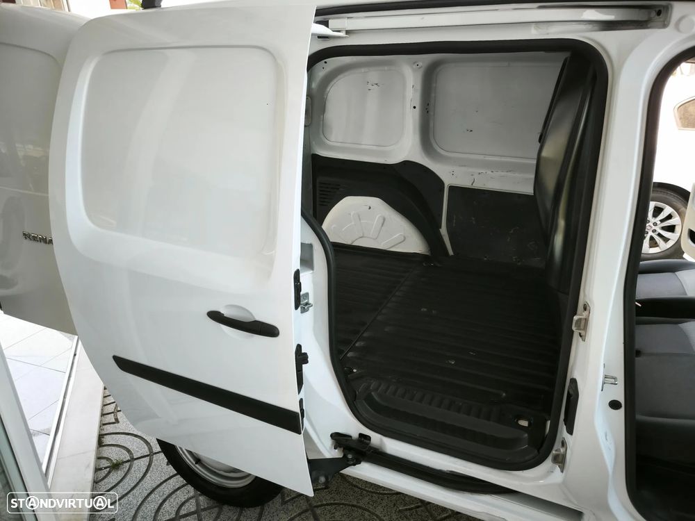Renault Kangoo 1.5 Blue Dci 95cv 6vel IVA DEDUTIVEL - 15