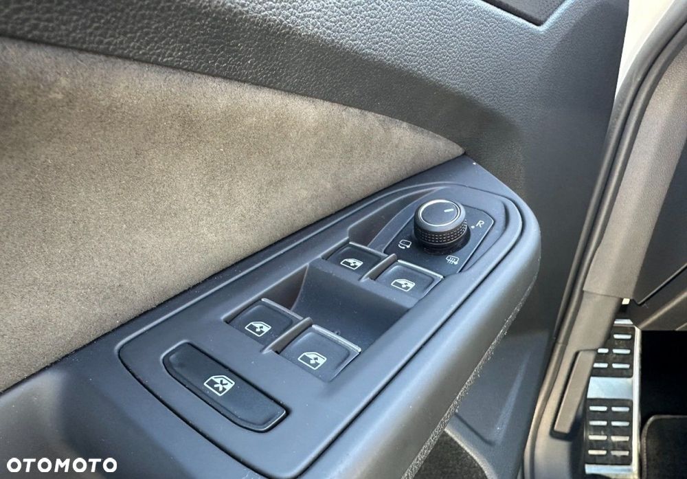 Volkswagen Golf - 15