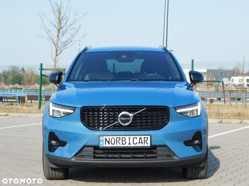 Volvo XC 40 - 30