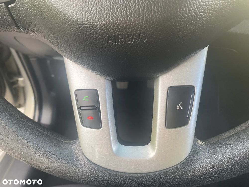 Kia Sportage - 19