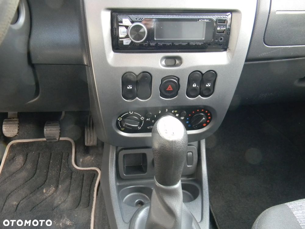 Dacia Duster 1.6 16V 4x2 Destination - 10
