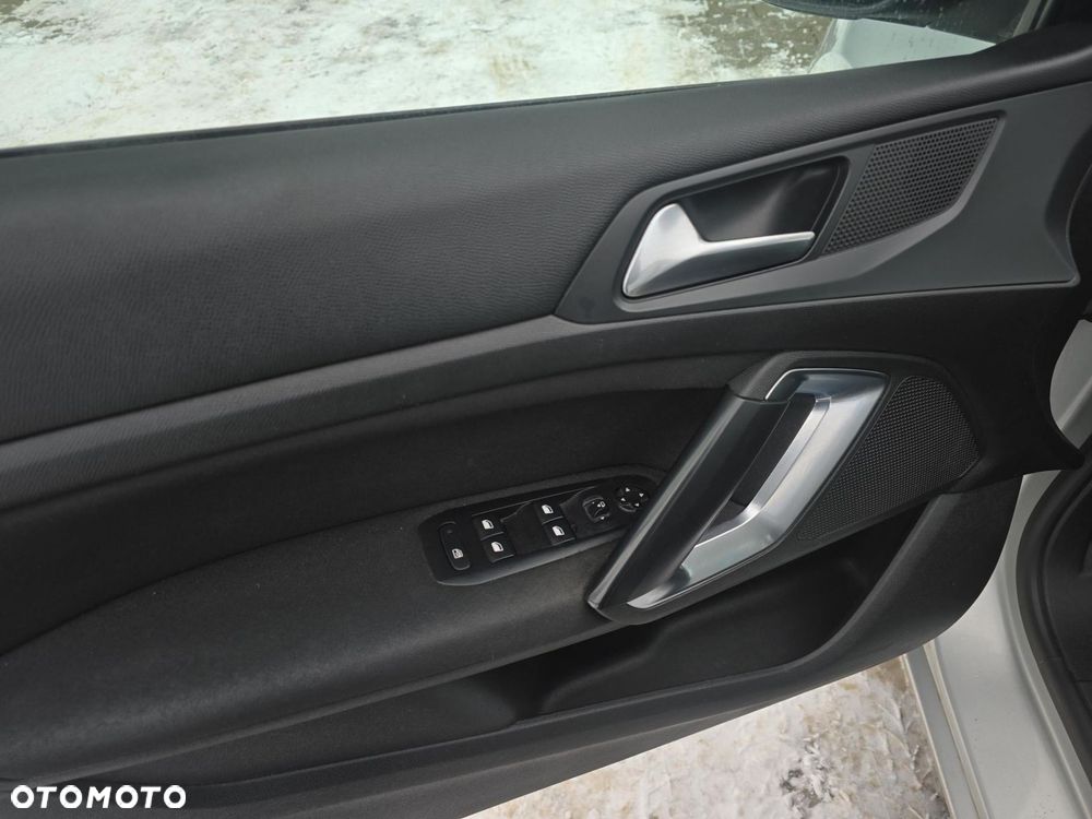 Peugeot 308 1.6 BlueHDi Access S&S - 10