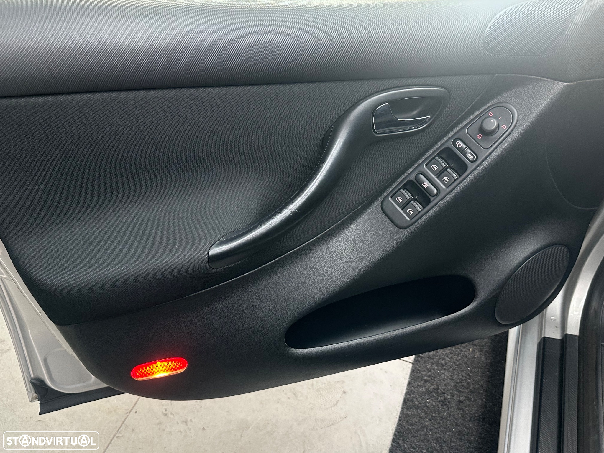 SEAT Leon 1.9 TDI FR - 13