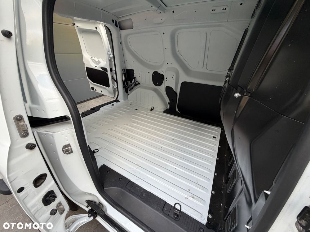 Renault EXPRESS PÓŁ SKÓRY, KLIMATYZACJA, TABLET, TEMPOMAT, 1.5dci - 17