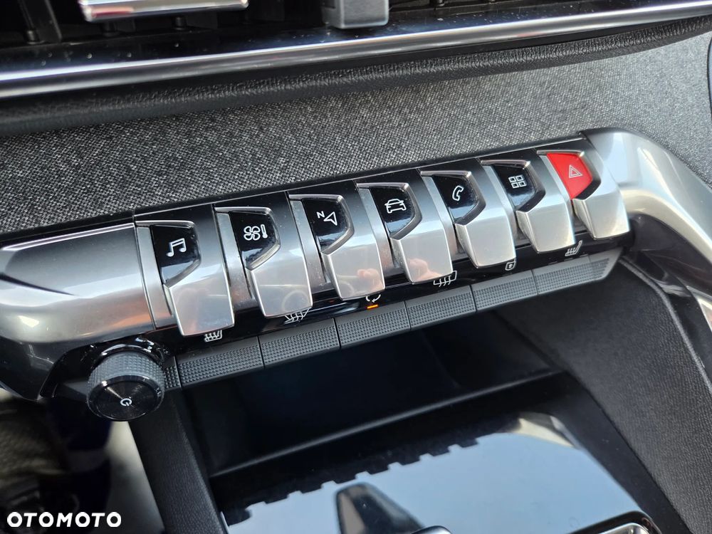 Peugeot 3008 BlueHDi 130 Stop & Start EAT8 Allure Business-Paket - 19