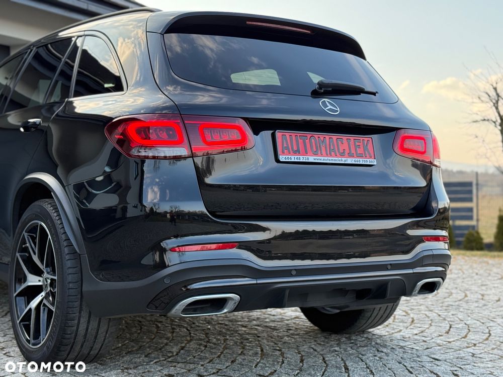 Mercedes-Benz GLC - 13