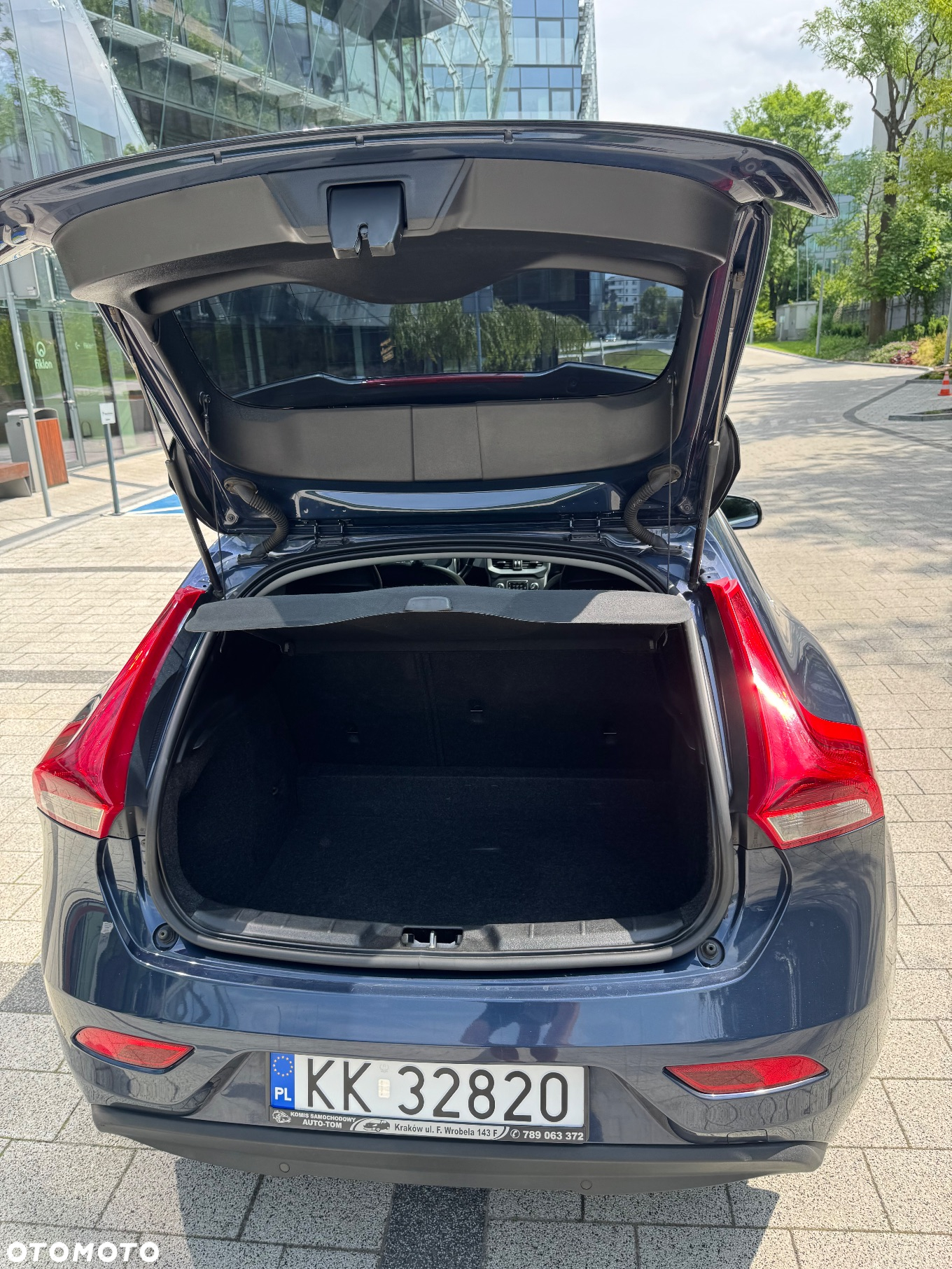 Volvo V40 D2 Momentum - 11