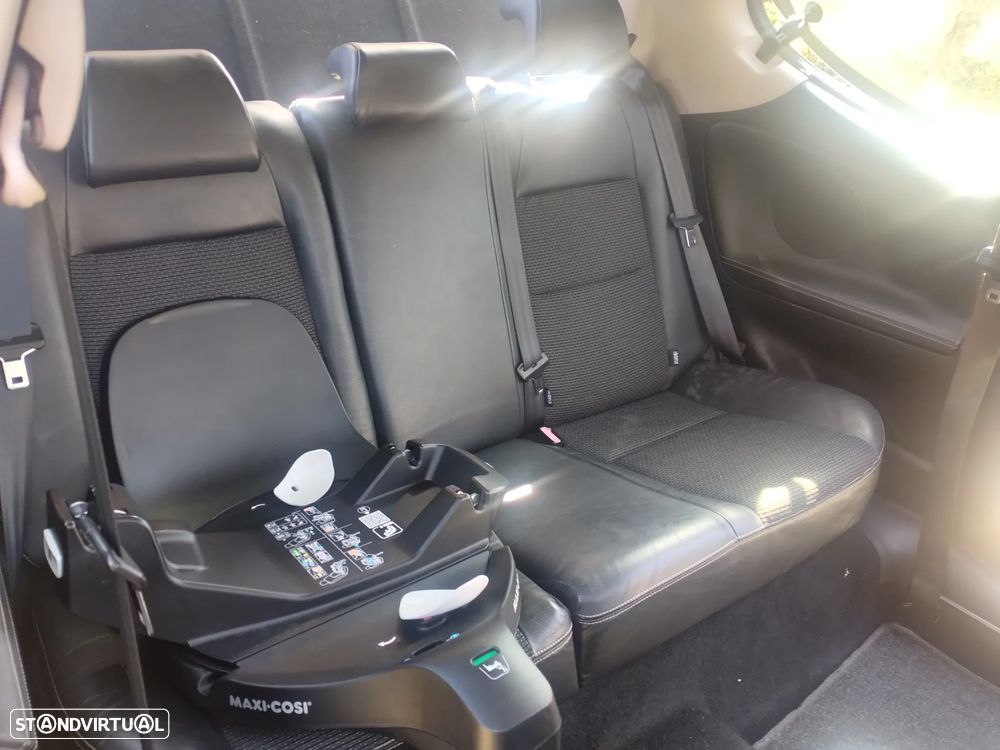 Peugeot 207 1.6 HDi Sport - 13